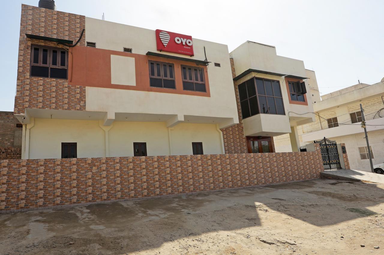 Oyo 2291 Home Stay Mertiya Residency จ๊อดปูร์ ภายนอก รูปภาพ